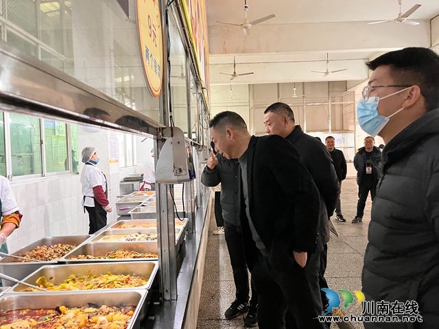 泸县一中参观学习 (1).JPG