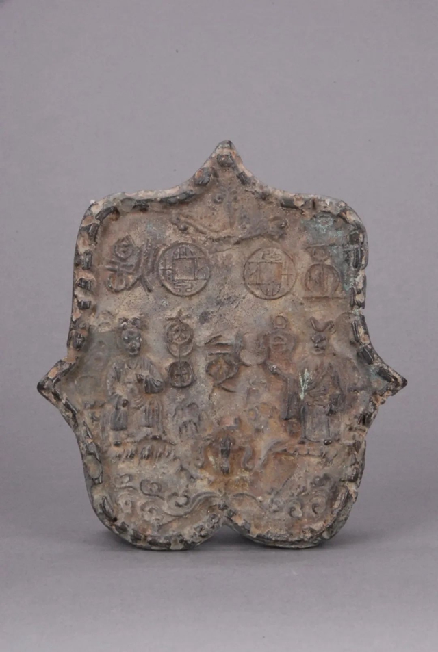 泸州市博物馆新展预告 |【观镜有喜】古代铜镜文物特展开展(图8) 展8.jpg