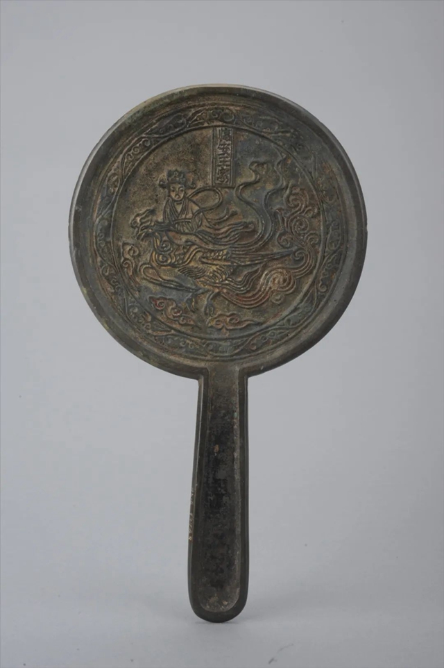 泸州市博物馆新展预告 |【观镜有喜】古代铜镜文物特展开展(图9) 展9.jpg