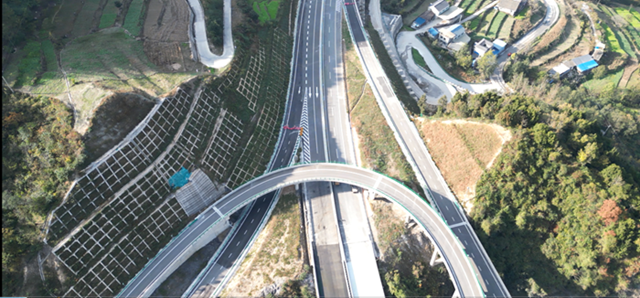 @四川人,11个高速公路项目(路段)今日通车!快查收出行指南→(图2) 微信图片_20231229103042.png