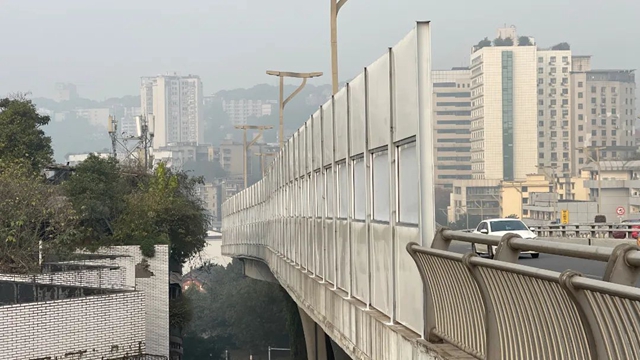 泸州：国窖大桥换装备了，长这样→