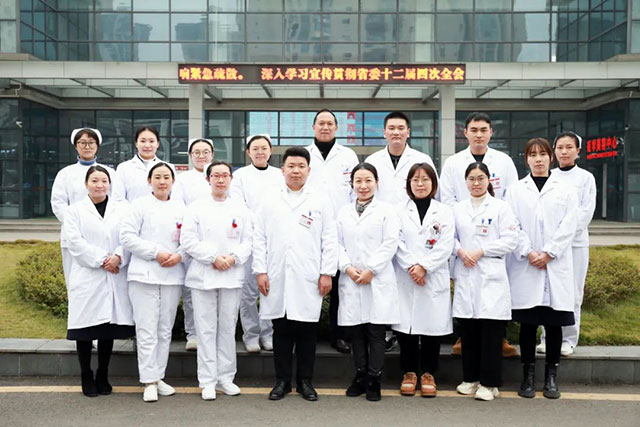 【围观】"贾玲瘦了100斤"霸屏热搜，医生有话说→