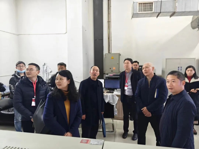 泸州市安委会第一巡视组领导到合江县中医医院督查安全工作(图4) 查4.jpg