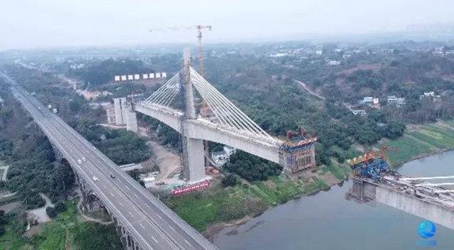 连接龙马潭区和江阳区！泸州这座大桥预计4月合龙
