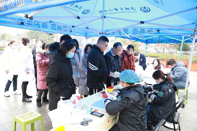 热血仁心 “医”不容辞 | 合江县中医医院医务人员积极参加无偿献血(图5) 5.jpg