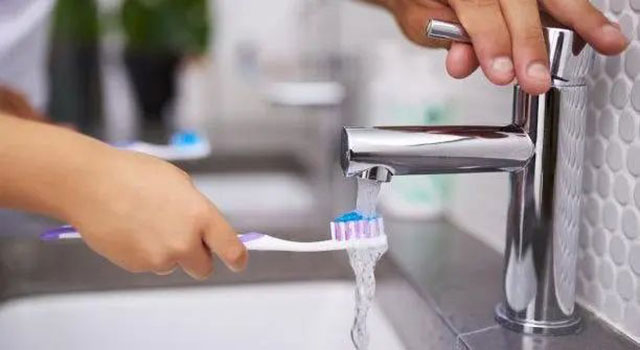 【关注】泸州女子一觉睡醒，脸变形了……