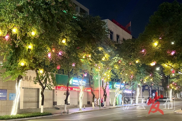 年味“气氛组”上线!泸县这里的“灯光秀”陪您度新春(图11) 微信图片_20240130105613.jpg