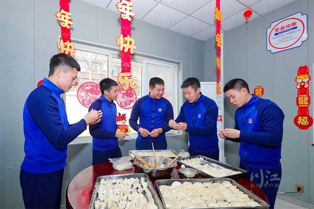 烟火满泸州,已是年味浓(图5) 微信图片_20240131105246.jpg