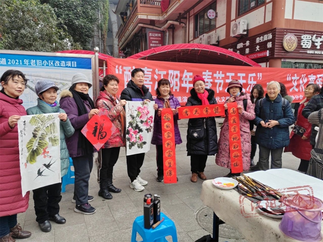 赶年集+办年货,江阳这个地方人山人海,年味拉满!(图6) 微信图片_20240201113005.jpg