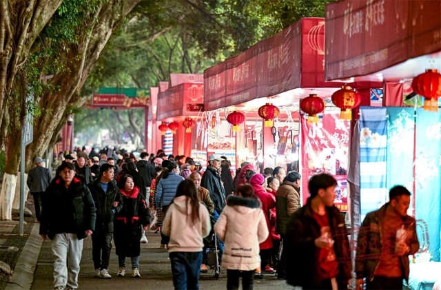 赶年集+办年货,江阳这个地方人山人海,年味拉满!(图12) 微信图片_20240201113029.jpg