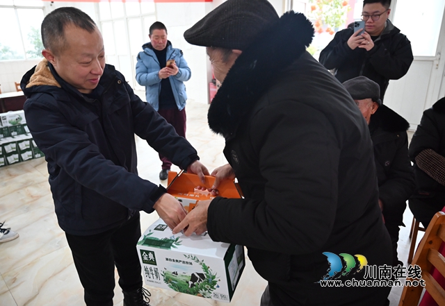 泸县玄滩镇:新春慰问敬老院,浓浓关怀暖人心(图3) 玄3.jpg