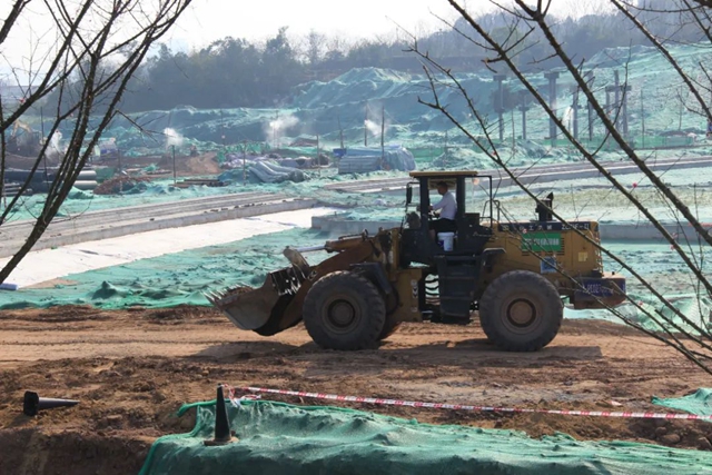 泸州:铆足干劲赶春潮 市政项目复工忙(图3) 复工3.jpg