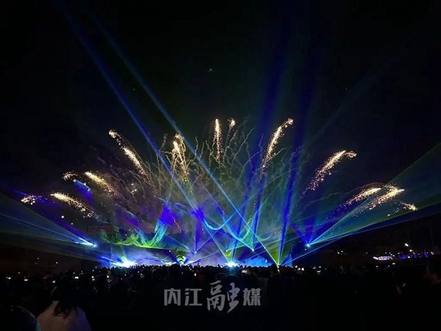 内江春节“热辣滚烫”！8天揽金18.09亿