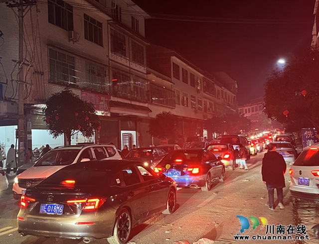 合江县:速调旅游纠纷保畅通(图1) 合江县:速调旅游纠纷保畅通_副本.jpg