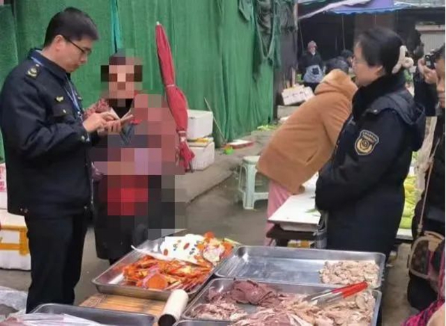 用猪肉冒充牛肉！宜宾一熟食摊被查