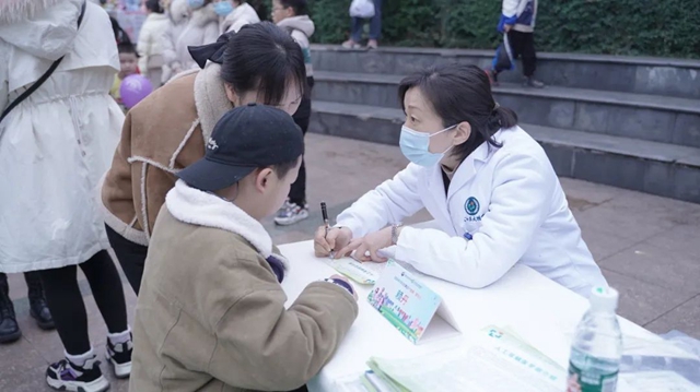 10年,西南医大附院成功为248名听力障碍者免费植入人工耳蜗(图8) 8.jpg