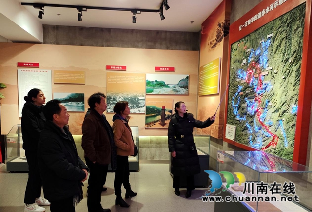 红军后代到古蔺老区追寻红色足迹(图10) 红军11.jpg