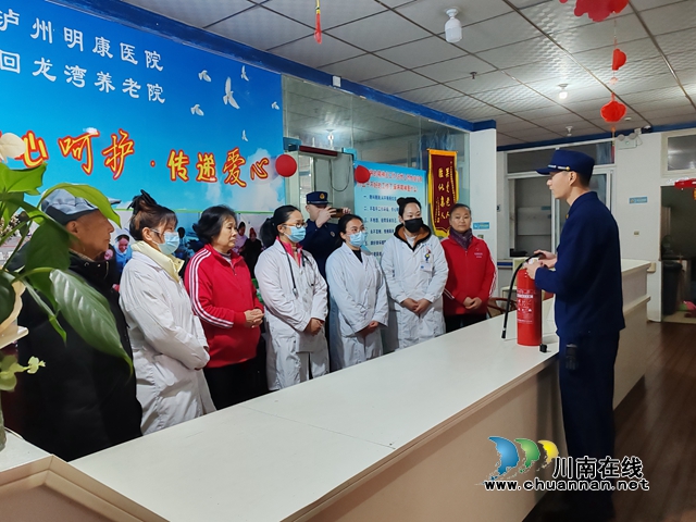 龙马潭区小市街道合道街社区开展学雷锋志愿服务活动(图1) 2c4c02587f00aad86dbf58a800fccd1.jpg