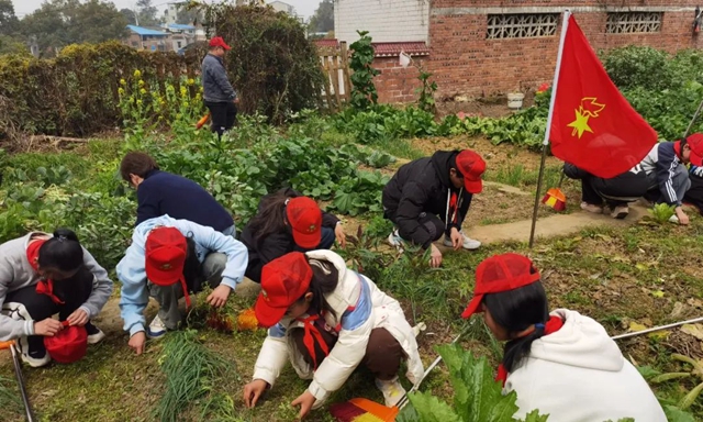 弘扬新时代雷锋精神丨泸州学生这样做!(图14) 微信图片_20240306104513.jpg