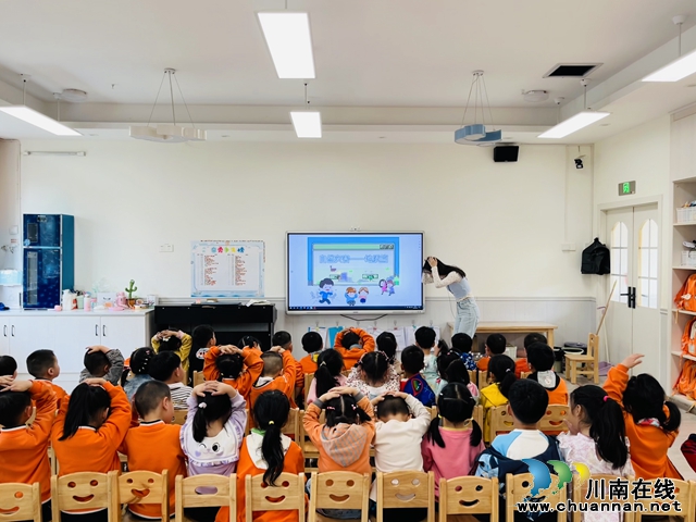 疏散演练照片 (2).jpg