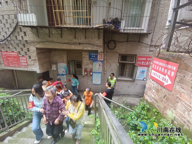 3人员转移疏散 (3).jpg