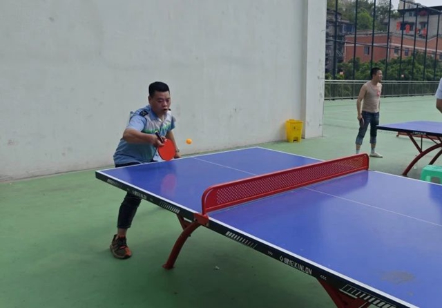 泸州公交这场“公·益运动,交·惠健康”趣味运动会,超燃、超有趣、超开心!(图7) 微信图片_20240419102856.jpg