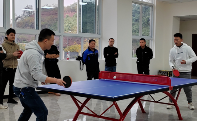 泸州公交这场“公·益运动,交·惠健康”趣味运动会,超燃、超有趣、超开心!(图15) 微信图片_20240419103101.png