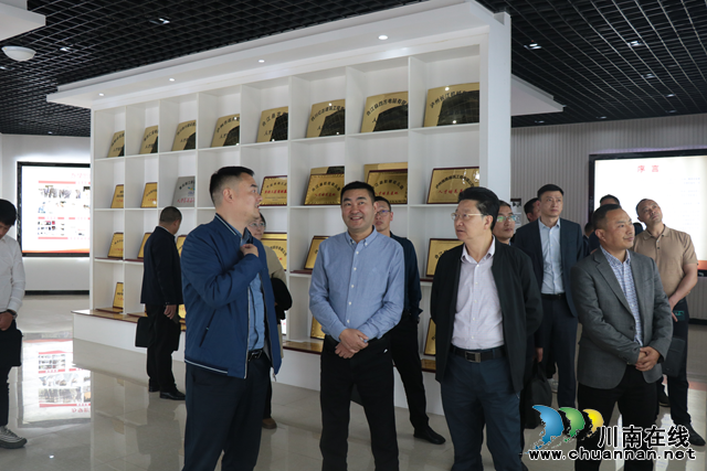 自贡职业技术学院到四川三河职业学院考察交流(图1) 图片11.png