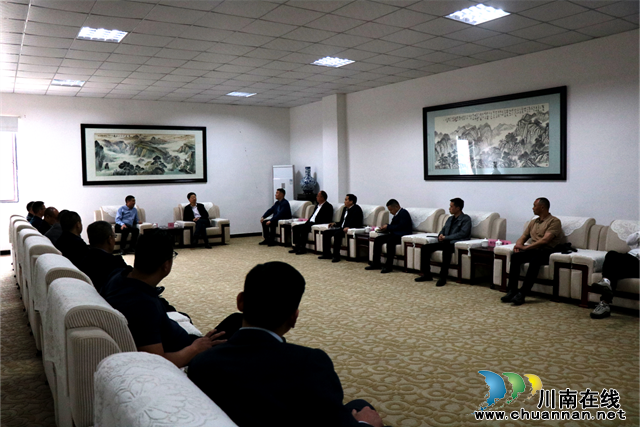 自贡职业技术学院到四川三河职业学院考察交流(图2) 图片13.png