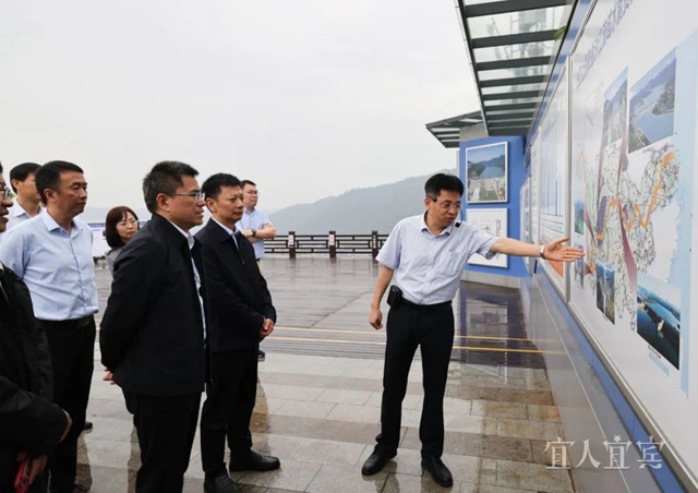 全国人大常委会法工委、生态环境部调研组到宜宾调研污染防治法律制度实施情况