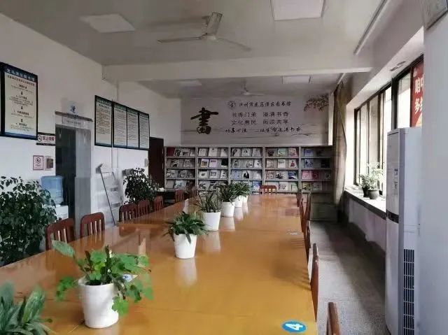 在泸州,让我们坐公交去读一本属于自己的书!(图10) 11.jpg