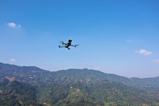 纳溪：“作战图+无人机+小黄车”，精准“助阵”森林防灭火工作