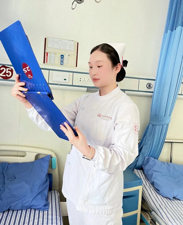 【投票】快点进来,评选出您心中的“最美护士”(图7) 微信图片_20240425091835.jpg