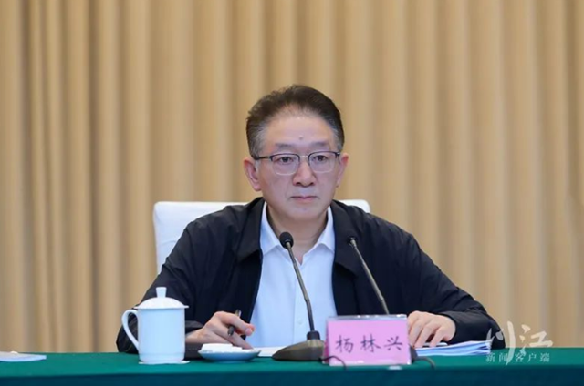 杨林兴:始终把食品安全作为民生大事,全力守护人民群众“舌尖上的安全”(图2) 市场2.png