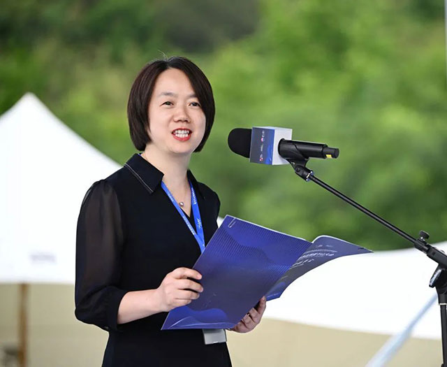 泸州在2024世界品牌莫干山大会草坪故事会上向世界发出邀请(图1) 1.jpg