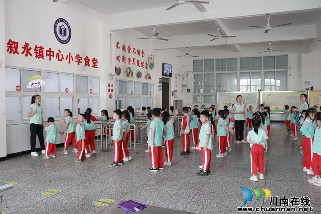 参观过程 (1).JPG