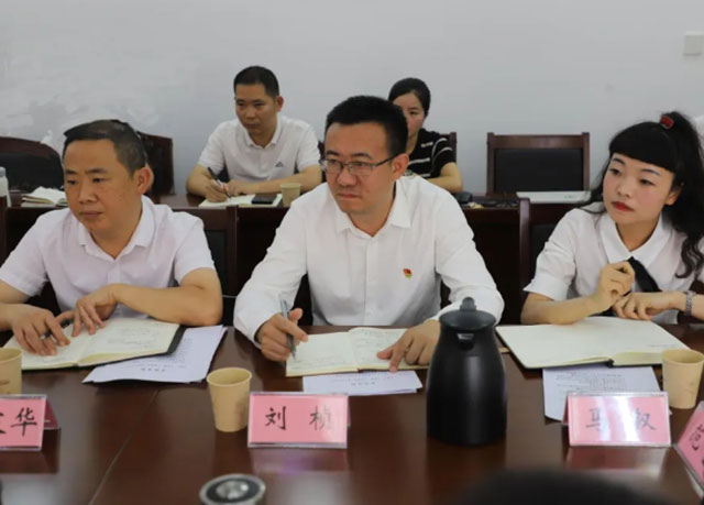 泸州市教育系统召开学习贯彻习近平总书记给南充市嘉陵区之江小学学生重要回信精神座谈会(图3) 3.jpg