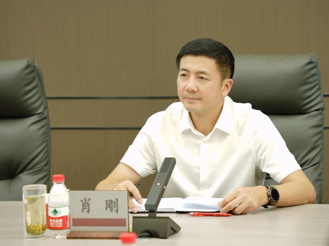 泸州高新区党工委书记肖刚带队赴永川高新区考察交流(图4) 永川4.jpg