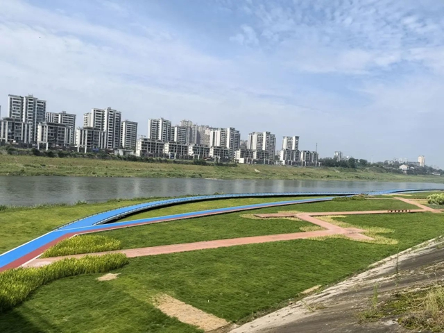 高大上！内江这一亲水景观平台本月底将“焕新”亮相