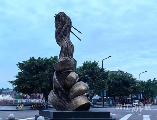 从头吃到尾!民族路→内江牛肉面风味街(图3) 面3.jpg