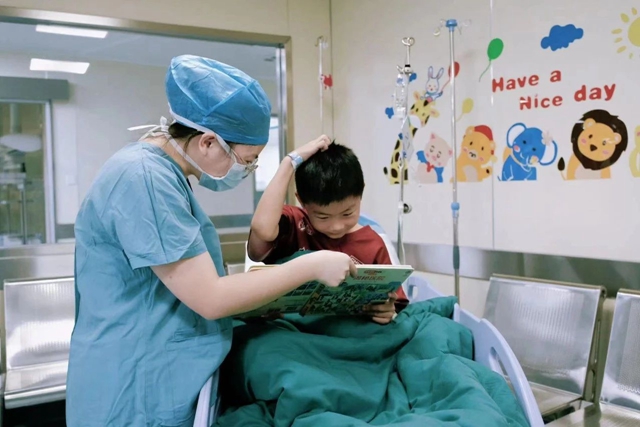 爸爸妈妈,我在手术室没有哭哦,因为有专属我们的“勇气套餐”(图9) 微信图片_20240711094122.jpg