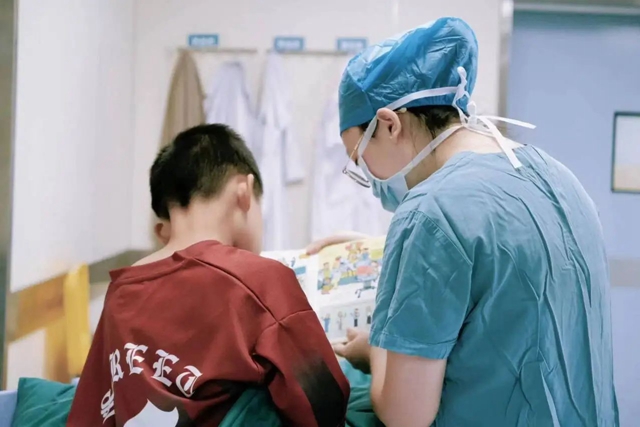 爸爸妈妈,我在手术室没有哭哦,因为有专属我们的“勇气套餐”(图11) 微信图片_20240711094132.jpg