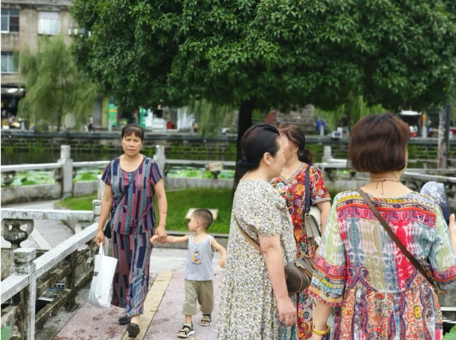 雨后荷花别样红!快来富顺西湖拍个“荷”照吧!(图10) 微信图片_20240716115452.png