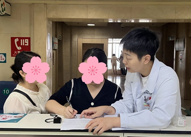 张女士手术仅用一天就快速出院，只因她做了这个决定……