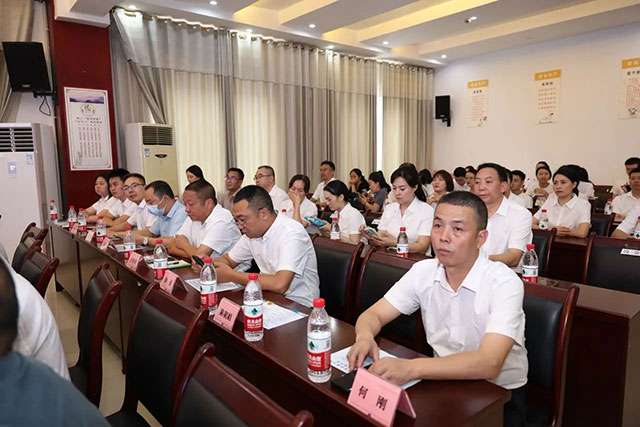 古蔺县中医医院医共体总医院举办中医药知识竞赛活动(图38) 38.jpg