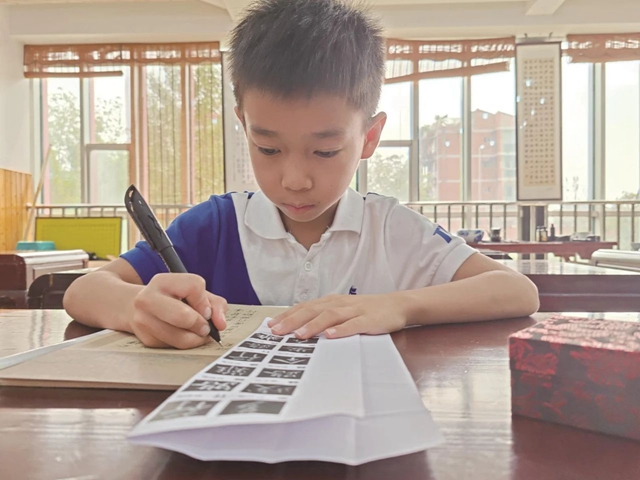 稚嫩中见功力 | 泸州3名小 “书法家”获全国大赛一等奖