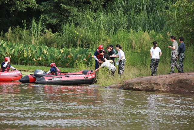 泸州福欣医院为“泸县地灾抗洪抢险后勤保障实战演练”提供医疗保障!(图3) 3.jpg