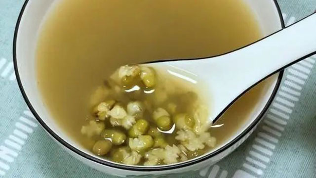 【扩散】西南医科大学附属中医医院10款解暑饮品配方公开(图10) 10.jpg