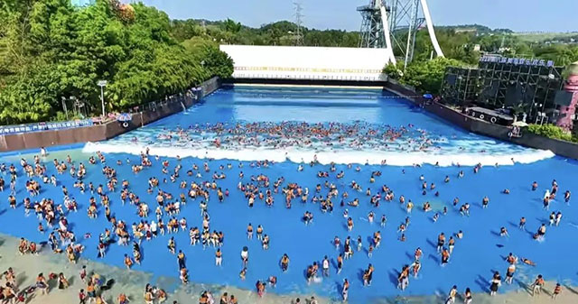 玩乐一“夏”!消暑首选,泸州巴妹儿推荐坐着清凉公交去玩水(图3) 3.jpg