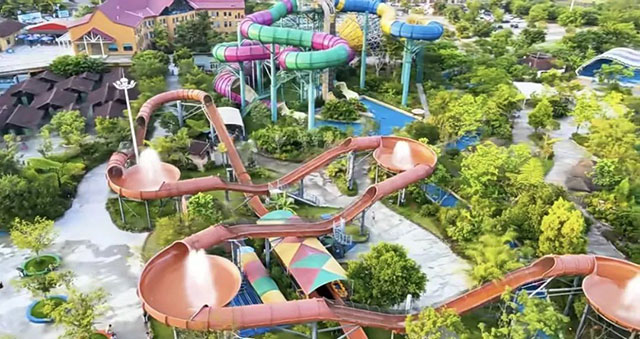 玩乐一“夏”!消暑首选,泸州巴妹儿推荐坐着清凉公交去玩水(图1) 1.jpg